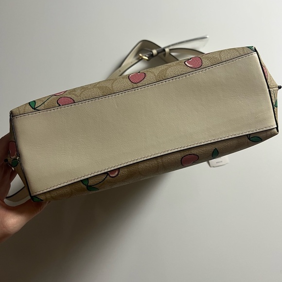 NWT Coach Mollie Heart Cherry Print Signature Coated Canvas Bucket Handbag - Picture 8 of 8